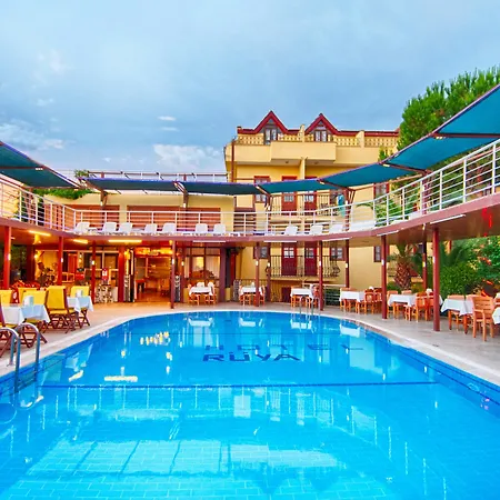 Hotel Ruya 3*